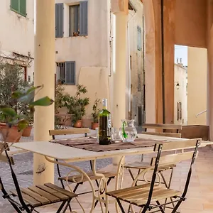 le-saint-clair-par-dodo-a-cassis.fr-provencehotel.com/